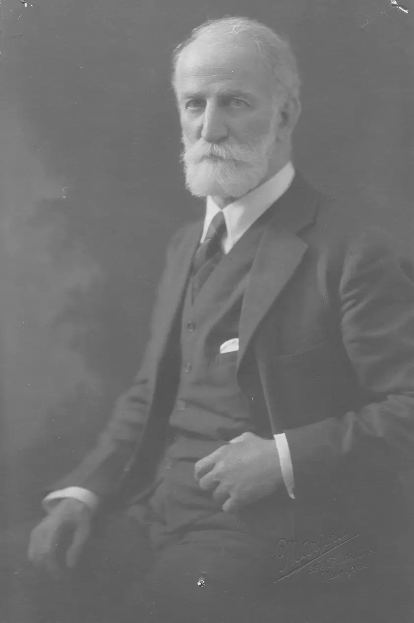1888